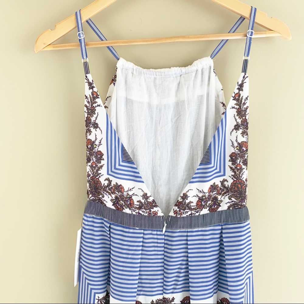 ✂️ 🎉🎉HP🎉🎉 Bishop and Young Backless Romper - Picture 6 of 8